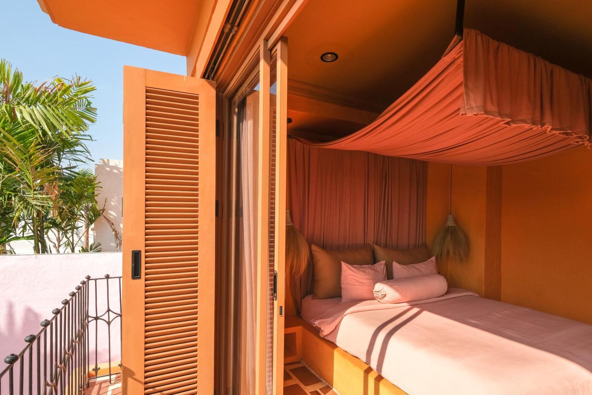El Barrio Boutique Hotel & Bar Canggu  Luaran gambar