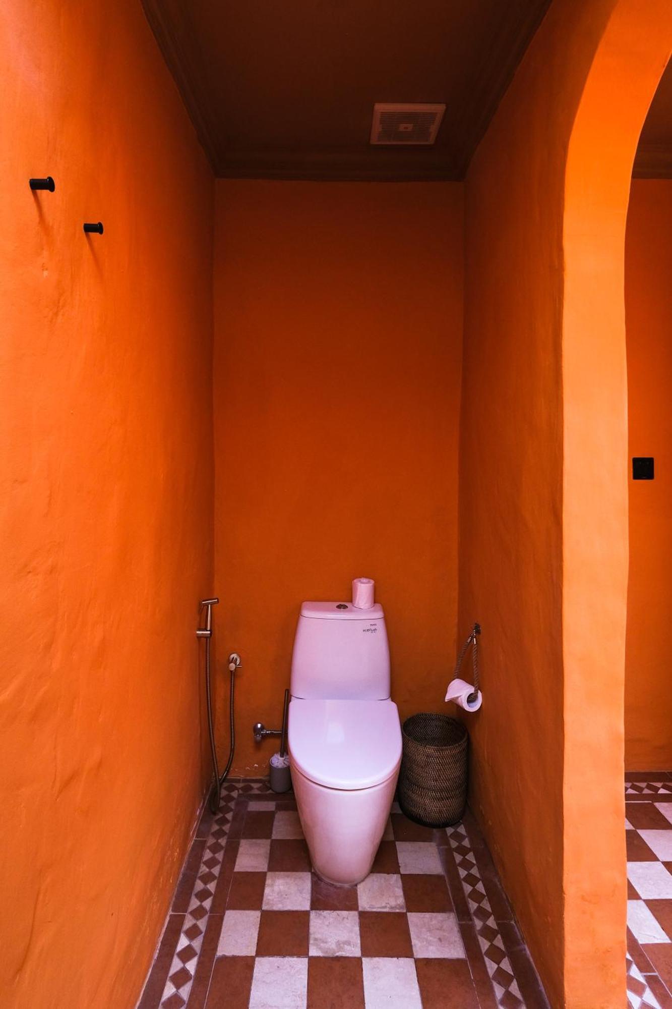 El Barrio Boutique Hotel & Bar Canggu  Bilik gambar