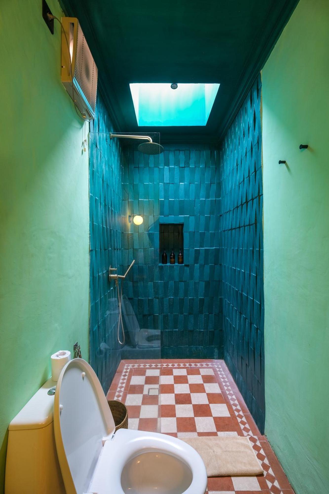 El Barrio Boutique Hotel & Bar Canggu  Bilik gambar