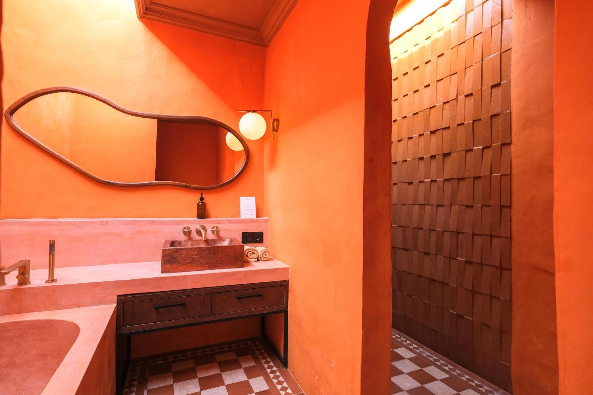 El Barrio Boutique Hotel & Bar Canggu  Bilik gambar