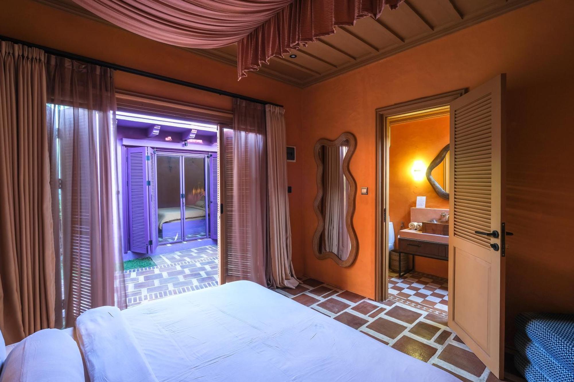 El Barrio Boutique Hotel & Bar Canggu  Bilik gambar